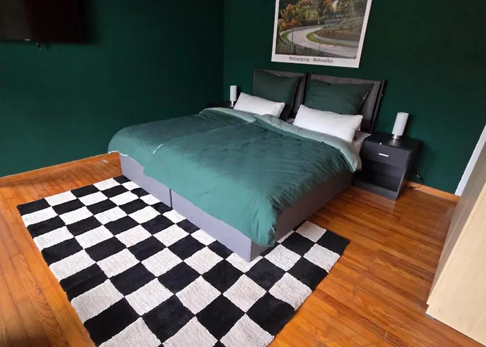 Dom wakacyjny Greenhell - Nuerburgring Adenau